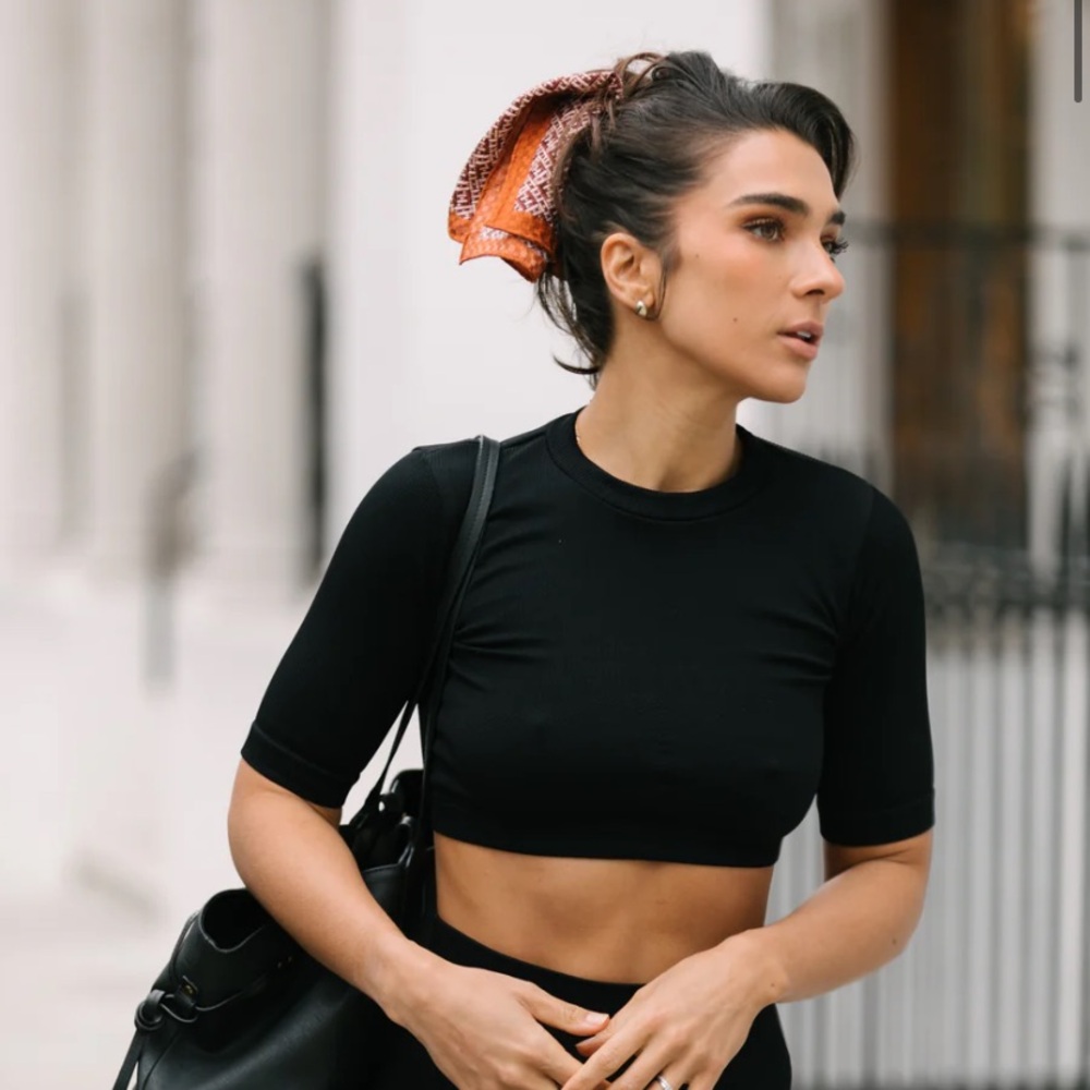 Sefi Timeless Crop In Black And Cocoa - image 2